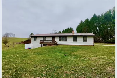 10670 County Road 6, Killbuck, OH 44637 - Photo 1