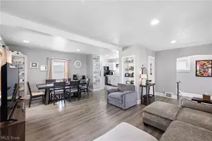 147 Hamilton St, Elyria, OH 44035 - Photo 4