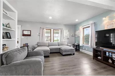 147 Hamilton Street, Elyria, OH 44035 - Photo 6