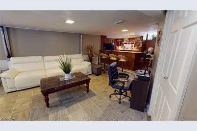 13504 Maple Leaf Drive, Garfield Heights, OH 44125 - Photo 22