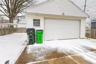 13504 Maple Leaf Dr, Garfield Heights, OH 44125 - Photo 28