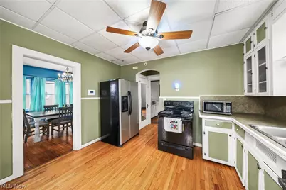 352 Bellflower Avenue NW, Canton, OH 44708 - Photo 18