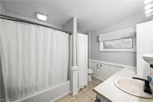 352 Bellflower Ave NW, Canton, OH 44708 - Photo 30