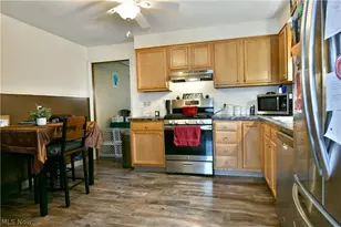 135 Clingan St, Hubbard, OH 44425 - Photo 20