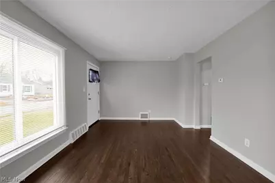 4561 W 148th Street, Loveland, OH 44135 - Photo 4