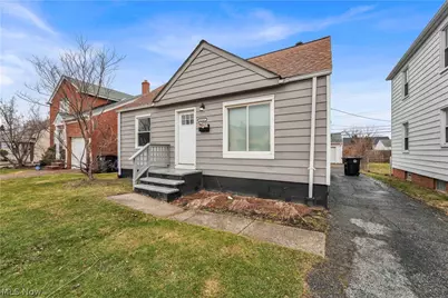 4561 W 148th Street, Loveland, OH 44135 - Photo 2