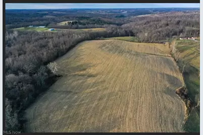 7515 West Pike, Zanesville, OH 43701 - Photo 6