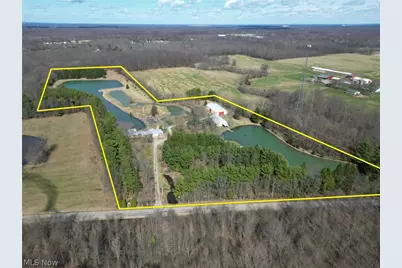 16474 Palmyra Road, Lake Milton, OH 44429 - Photo 1