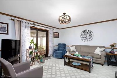 13352 Claremont Avenue, Middleburg Heights, OH 44130 - Photo 8