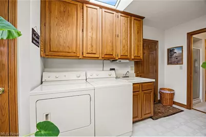 13352 Claremont Avenue, Middleburg Heights, OH 44130 - Photo 20