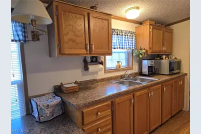 2656 Darlington Drive, Zanesville, OH 43701 - Photo 20