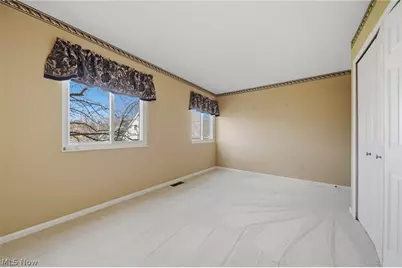 762 Hunters Trail, Akron, OH 44313 - Photo 30