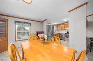 354 Pin Oak Cir, Elyria, OH 44035 - Photo 10