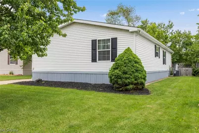 354 Pin Oak Circle, Elyria, OH 44035 - Photo 42