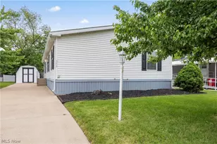 354 Pin Oak Cir, Elyria, OH 44035 - Photo 40