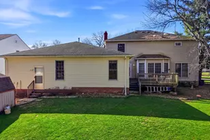 34603 Bramble Ln, Solon, OH 44139 - Photo 2