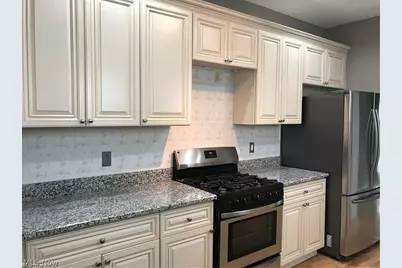 600 Literary Road #Up, Loveland, OH 44113 - Photo 6