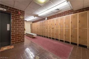 12550 Lake Ave, Oakwood, OH 44107 - Photo 30