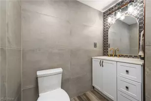 12550 Lake Ave, Oakwood, OH 44107 - Photo 22