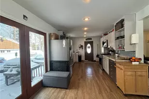 171 Leslie St, Geneva, OH 44041 - Photo 6