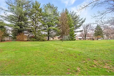 3845 Oakridge Drive NE, Louisville, OH 44641 - Photo 28