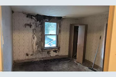 1857 Maple Avenue NE, Canton, OH 44705 - Photo 4