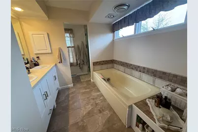 220 Barrington Ridge, New Concord, OH 43762 - Photo 26