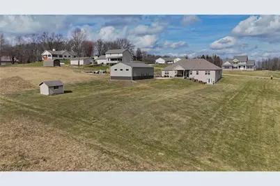 49235 Hickman Road, East Liverpool, OH 43920 - Photo 4