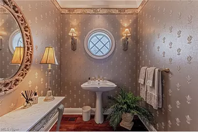 16770 Staffordshire Court, Chagrin Falls, OH 44023 - Photo 22