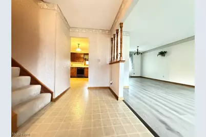 573 Beverly Drive, Tallmadge, OH 44278 - Photo 4