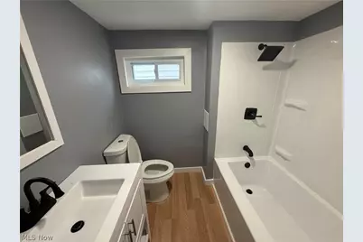 1372 Maryland Avenue SW, Canton, OH 44710 - Photo 12