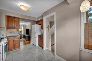 4098 Ridgeview Rd, Loveland, OH 44144 - Photo 16