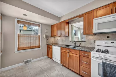 4098 Ridgeview Road, Loveland, OH 44144 - Photo 14