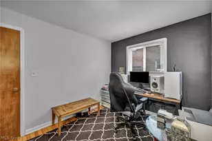 4098 Ridgeview Rd, Loveland, OH 44144 - Photo 24