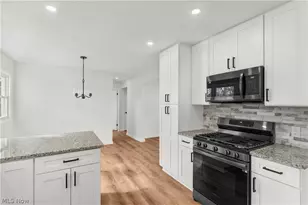 529 Warren Ave, Niles, OH 44446 - Photo 6