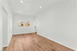 529 Warren Ave, Niles, OH 44446 - Photo 12