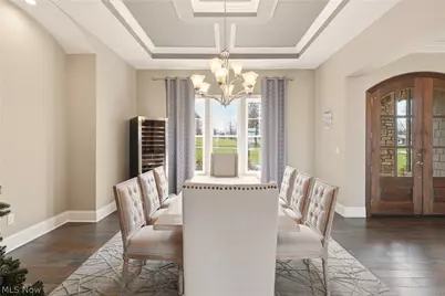 637 Lyonswood Drive, Hinckley, OH 44233 - Photo 4