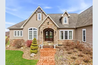 637 Lyonswood Drive, Hinckley, OH 44233 - Photo 2