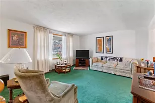 2892 Chadwick St NW, Massillon, OH 44646 - Photo 4