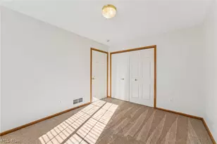 6912 Paradise Way, North Ridgeville, OH 44039 - Photo 16