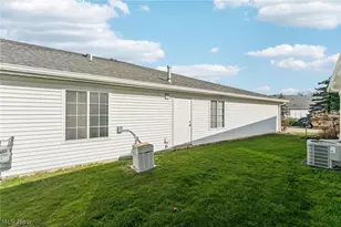 6912 Paradise Way, North Ridgeville, OH 44039 - Photo 26