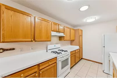 6912 Paradise Way, North Ridgeville, OH 44039 - Photo 14