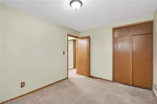 1604 Empire Rd, Wickliffe, OH 44092 - Photo 20