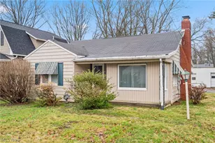 423 S 14th St, Sebring, OH 44672 - Photo 4