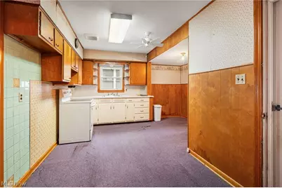 423 S 14th Street, Sebring, OH 44672 - Photo 16