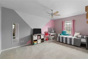 10406 Village Dr, Garrettsville, OH 44231 - Photo 20