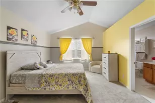 10406 Village Dr, Garrettsville, OH 44231 - Photo 14