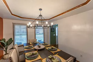 2218 Crestmont Dr, Girard, OH 44420 - Photo 20