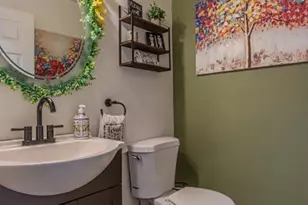 2218 Crestmont Dr, Girard, OH 44420 - Photo 8