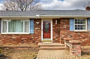 5143 Calla Ave NW, Champion, OH 44483 - Photo 2